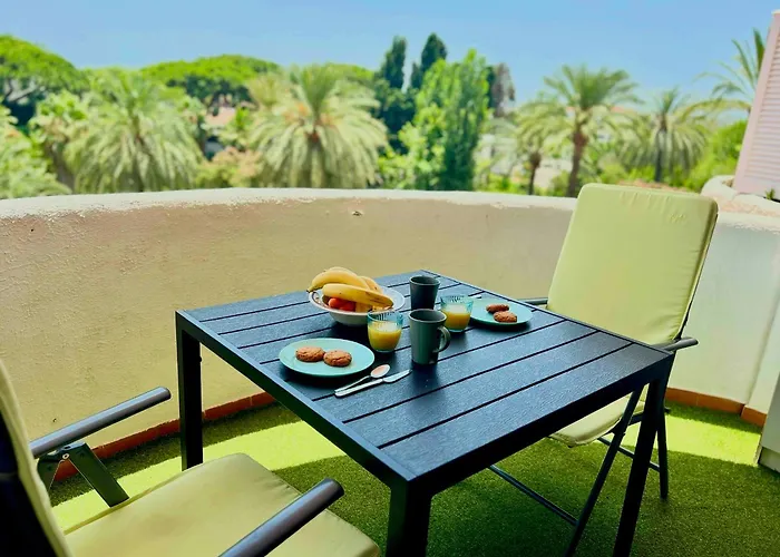 Sapphire - Sea & Nature *